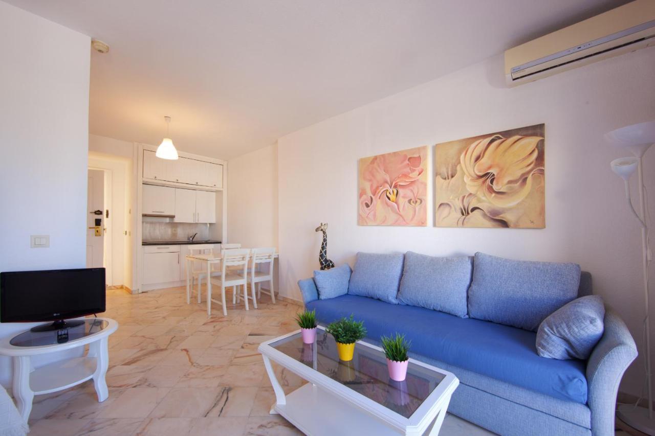 Romana Playa Studio Elviria Марбелья Екстер'єр фото