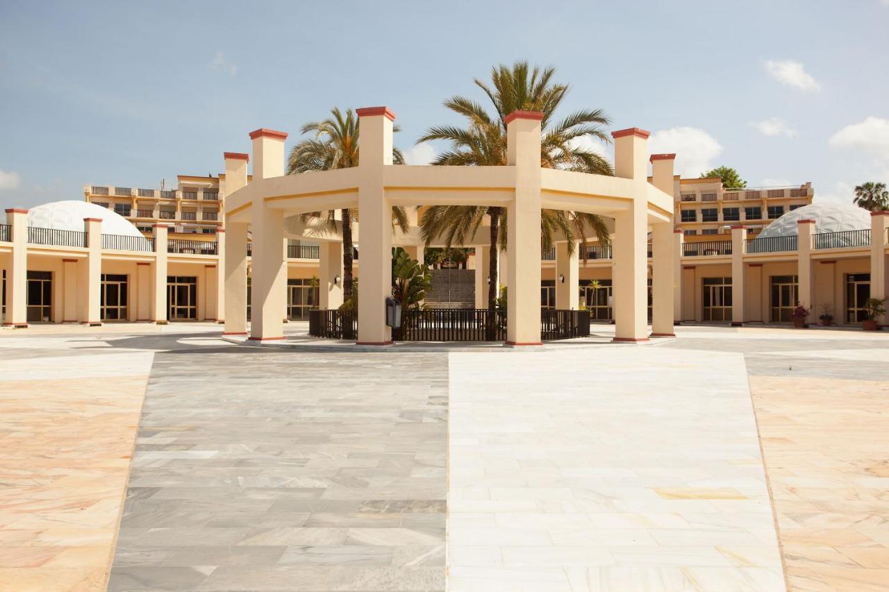 Romana Playa Studio Elviria Марбелья Екстер'єр фото