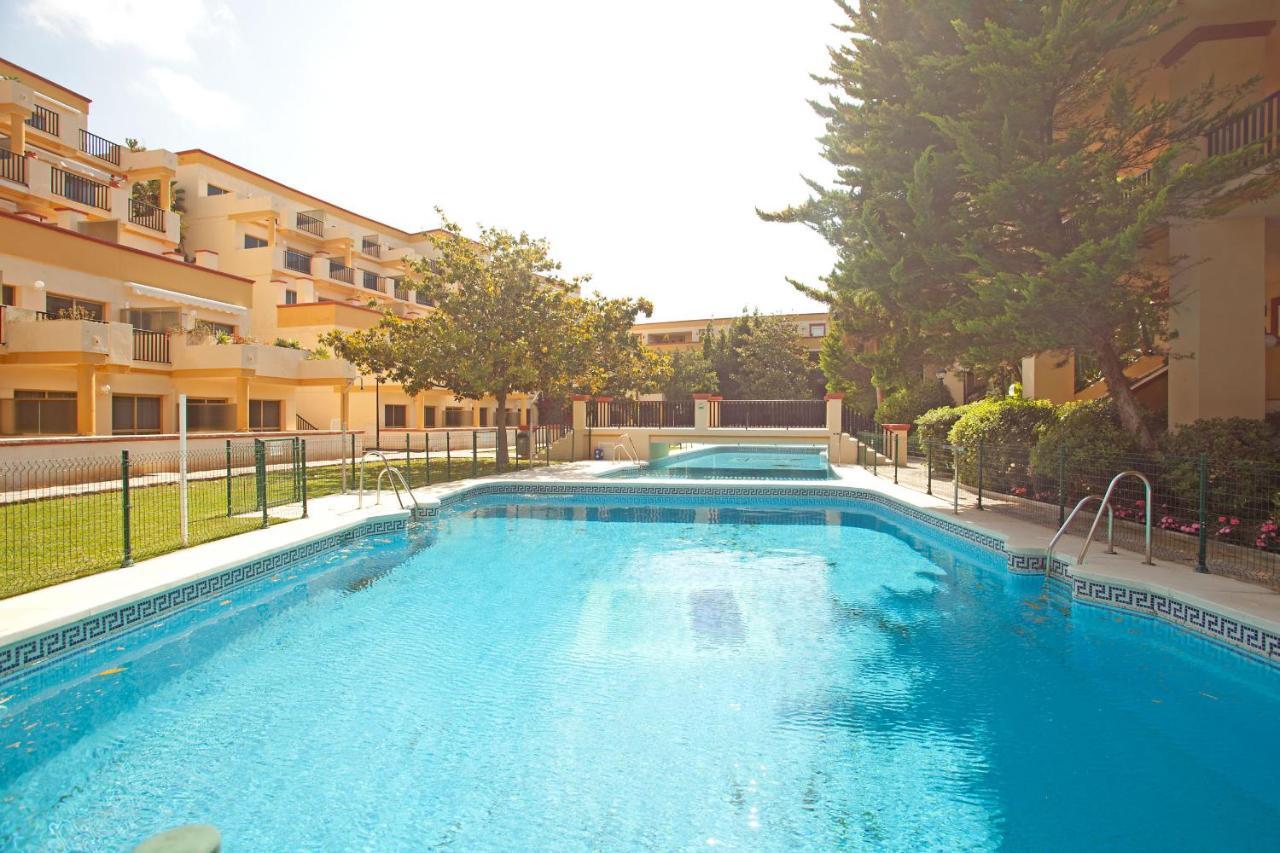 Romana Playa Studio Elviria Марбелья Екстер'єр фото